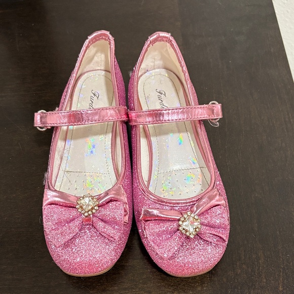 Other - New! Glittery Pink Mary Jane Shoes for Kids size 13